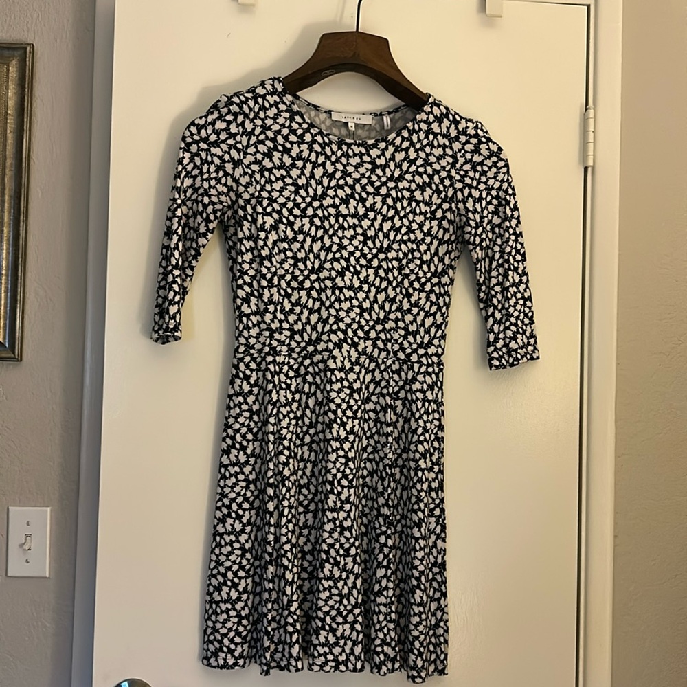 Lark & Ro dress